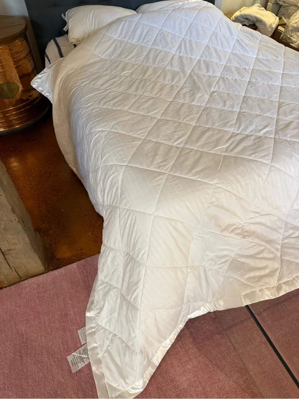 White Quilted Bed Comforter - down alternative